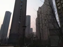 房本满五年,中间层边套南北通格局,诚心卖随时看