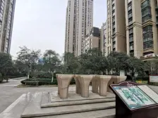 刚交房,纯毛坯,即将满两年,看房方便,业主诚心