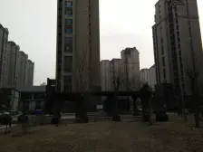 顶楼带阁楼 精装修 视野开阔,采光充足