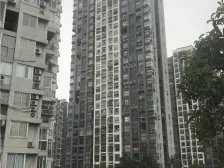 汽博精装小户 轻轨房 拎包入住