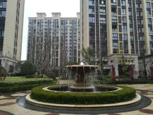 电梯房,大开间,环境优美,精装修