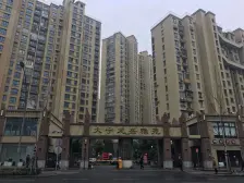 电梯高区,低总价,全明精致一室户