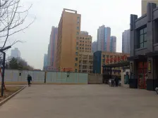 (前排小高层,央企保利品质)万达旁地铁10号线,业主诚心出售