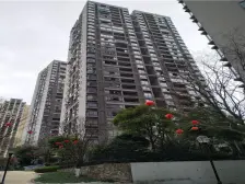 楼龄新,户型方正,品质小区 ,交通方便,诚心出售