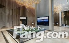 满两年南北通透四居室,精装修商品房,一梯一户