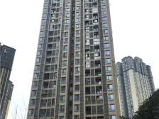 业主精装修保持好,采光通风效果佳