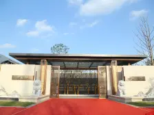 交通便利,楼层好,户型方正,业主诚心出售