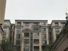 楼带100平前后花园,带地下室,带车位,旭辉洋房