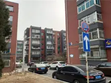 房主诚心出售 干干净净 小两室 拎包入住