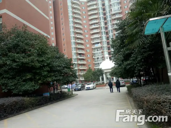 广厦海滨城实景图